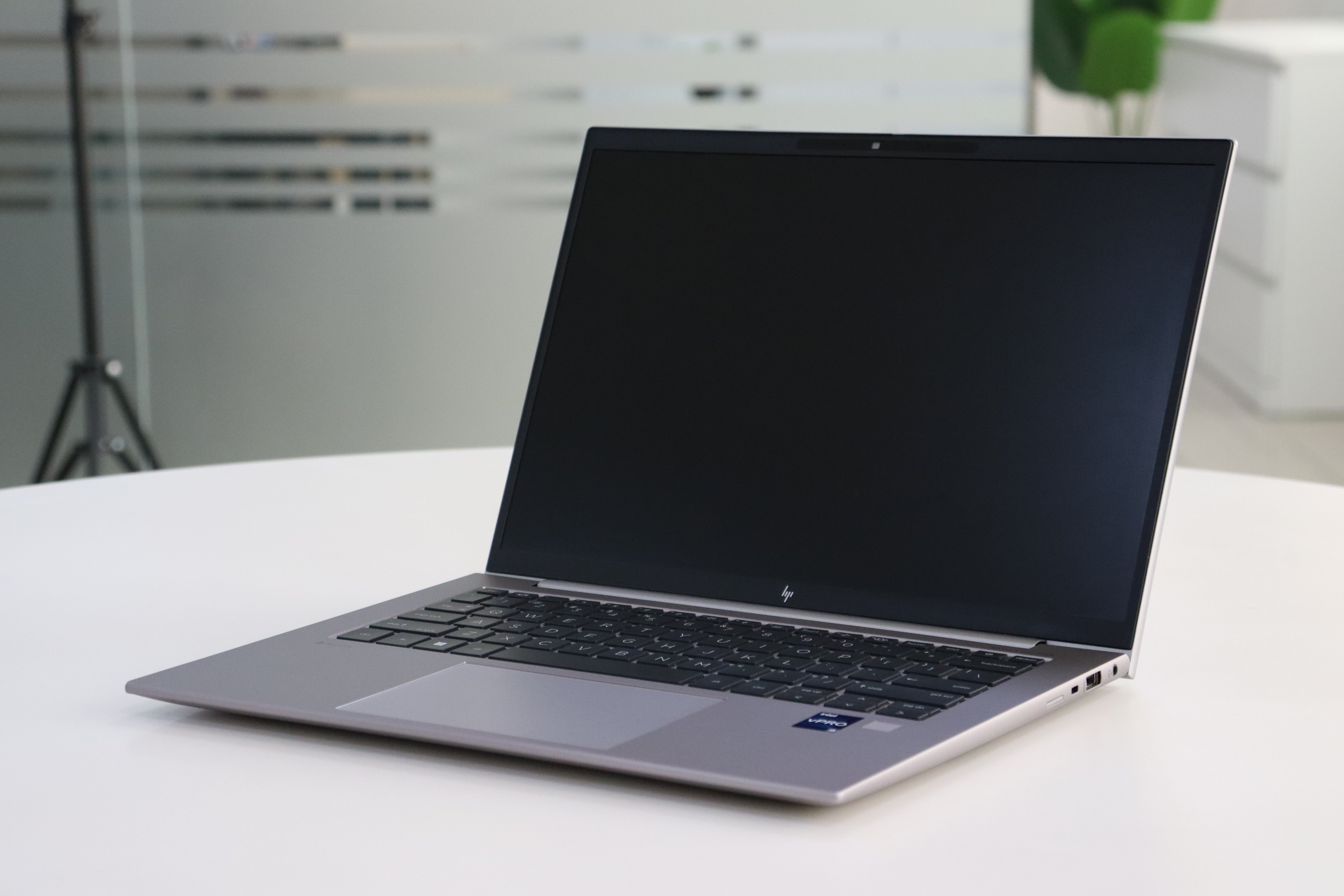 HP ZBook Firefly G10 SN:73516 product photo 2