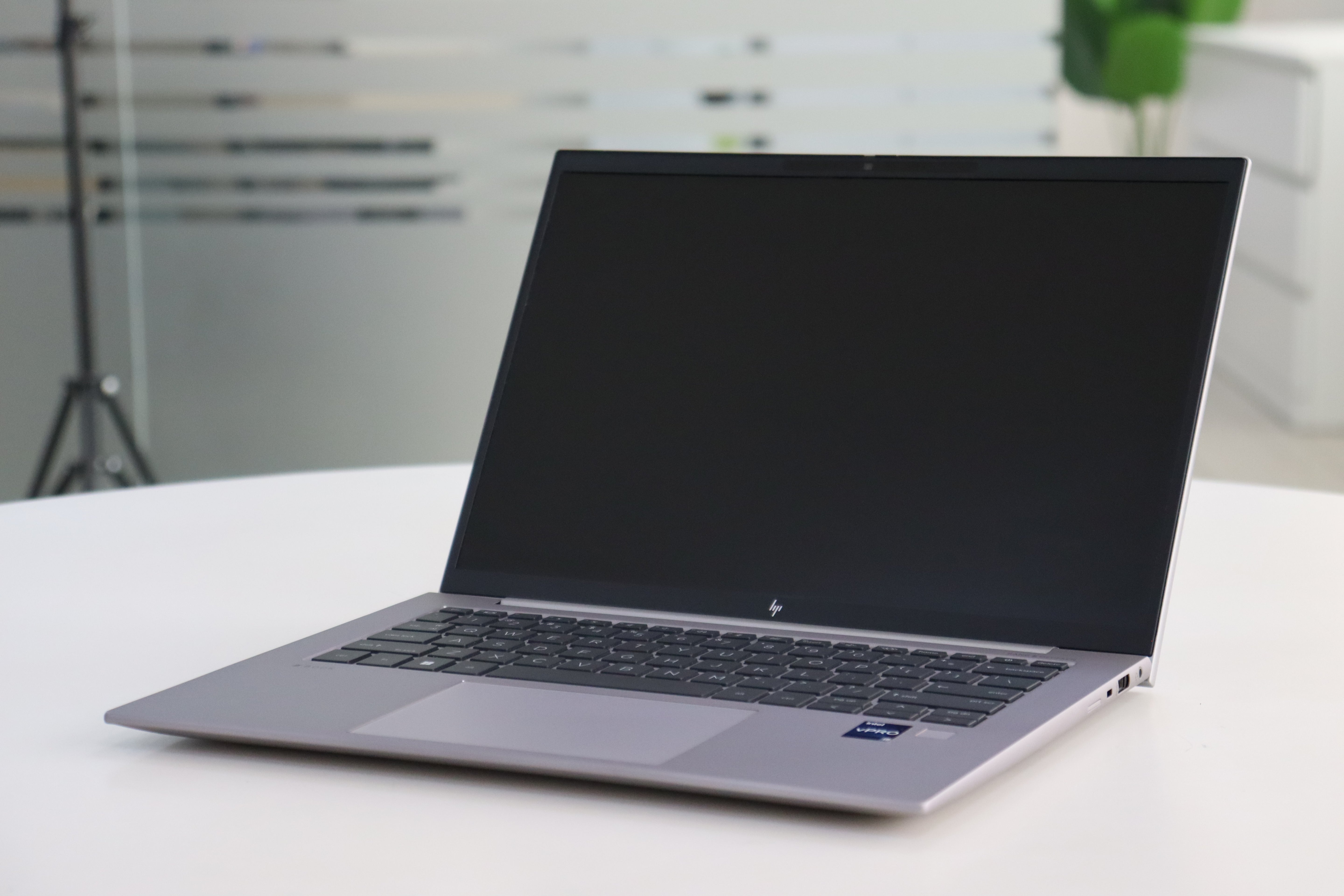 HP ZBook Firefly G10 SN:73522 product photo 2