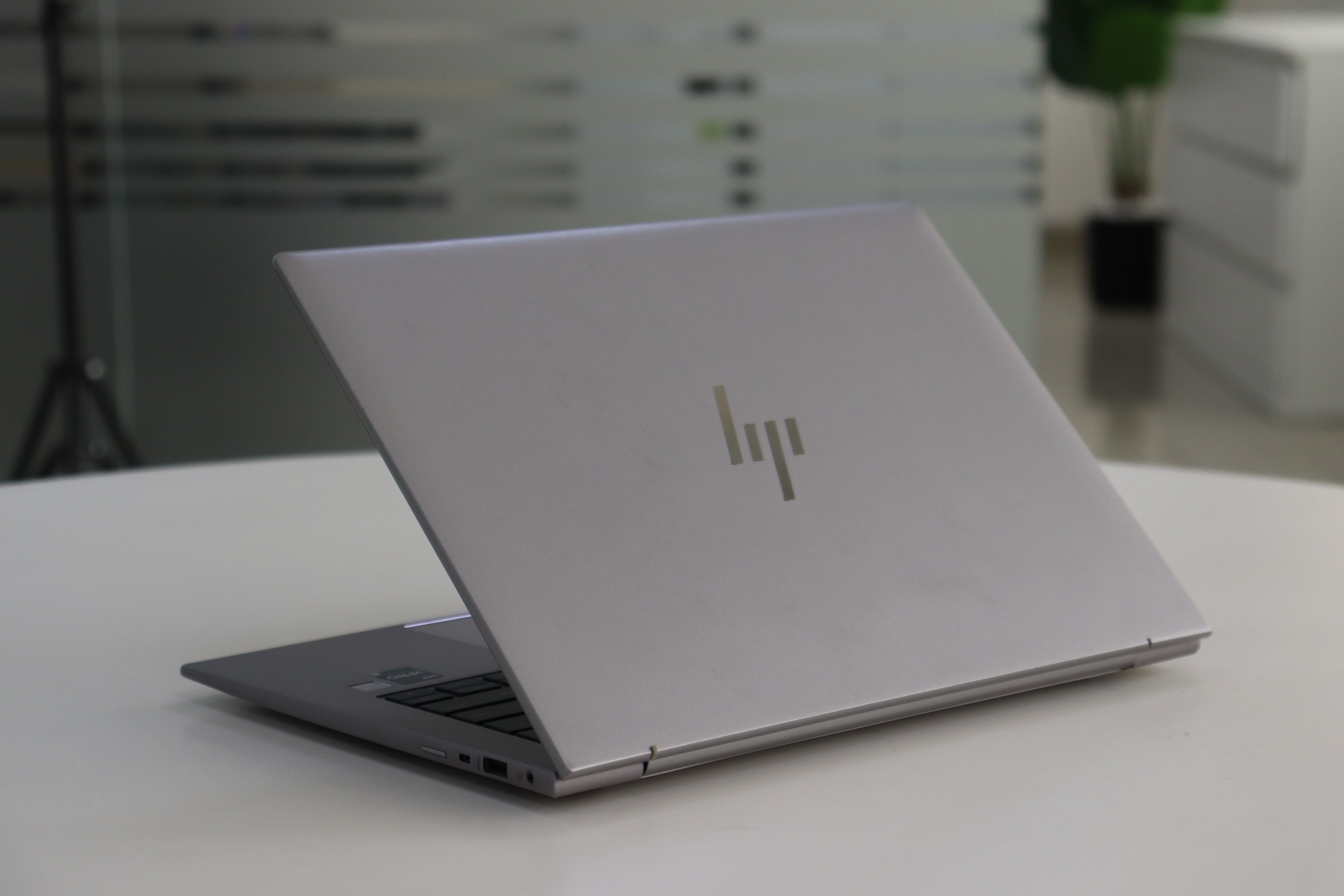 HP ZBook Firefly G10 SN:73522 product photo 6