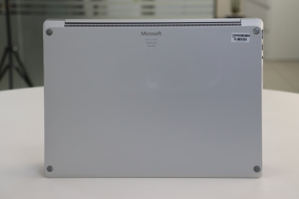 MICROSOFT SURFACE LAPTOP 2 SN:78320 bottom view