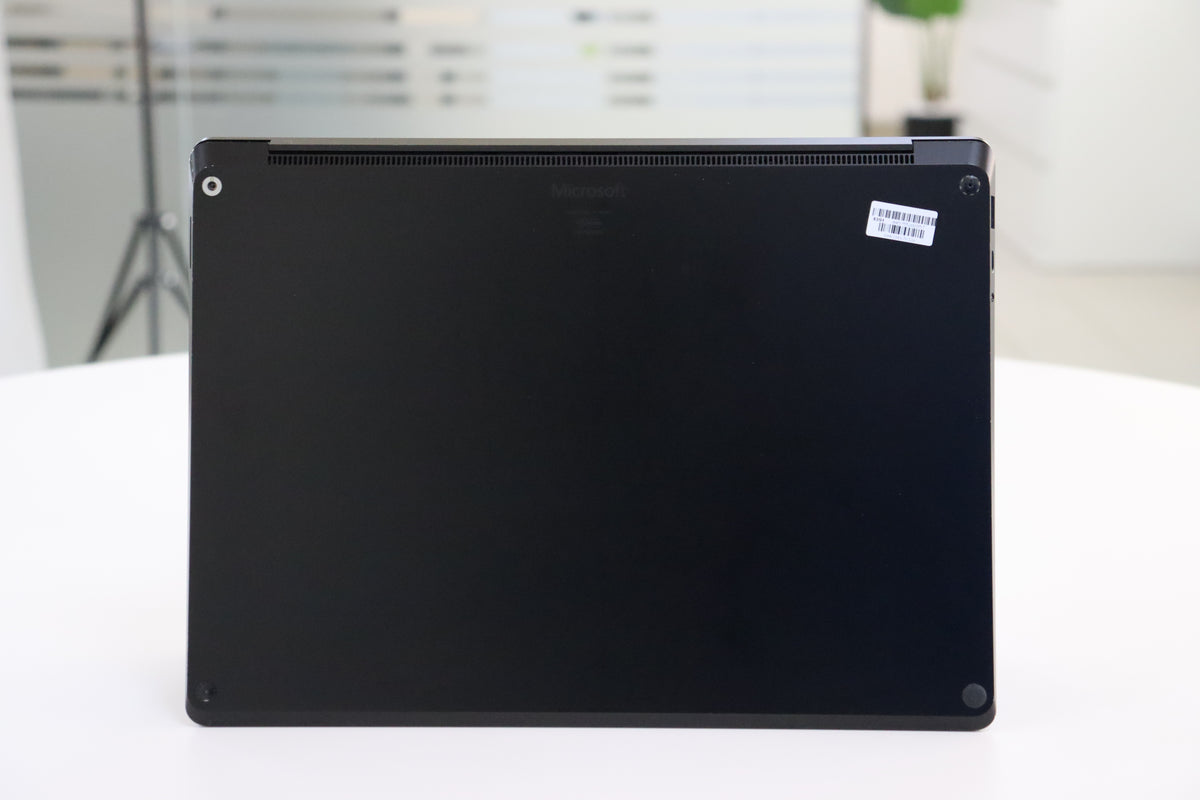 MICROSOFT SURFACE LAPTOP 3 SN:78326 bottom view