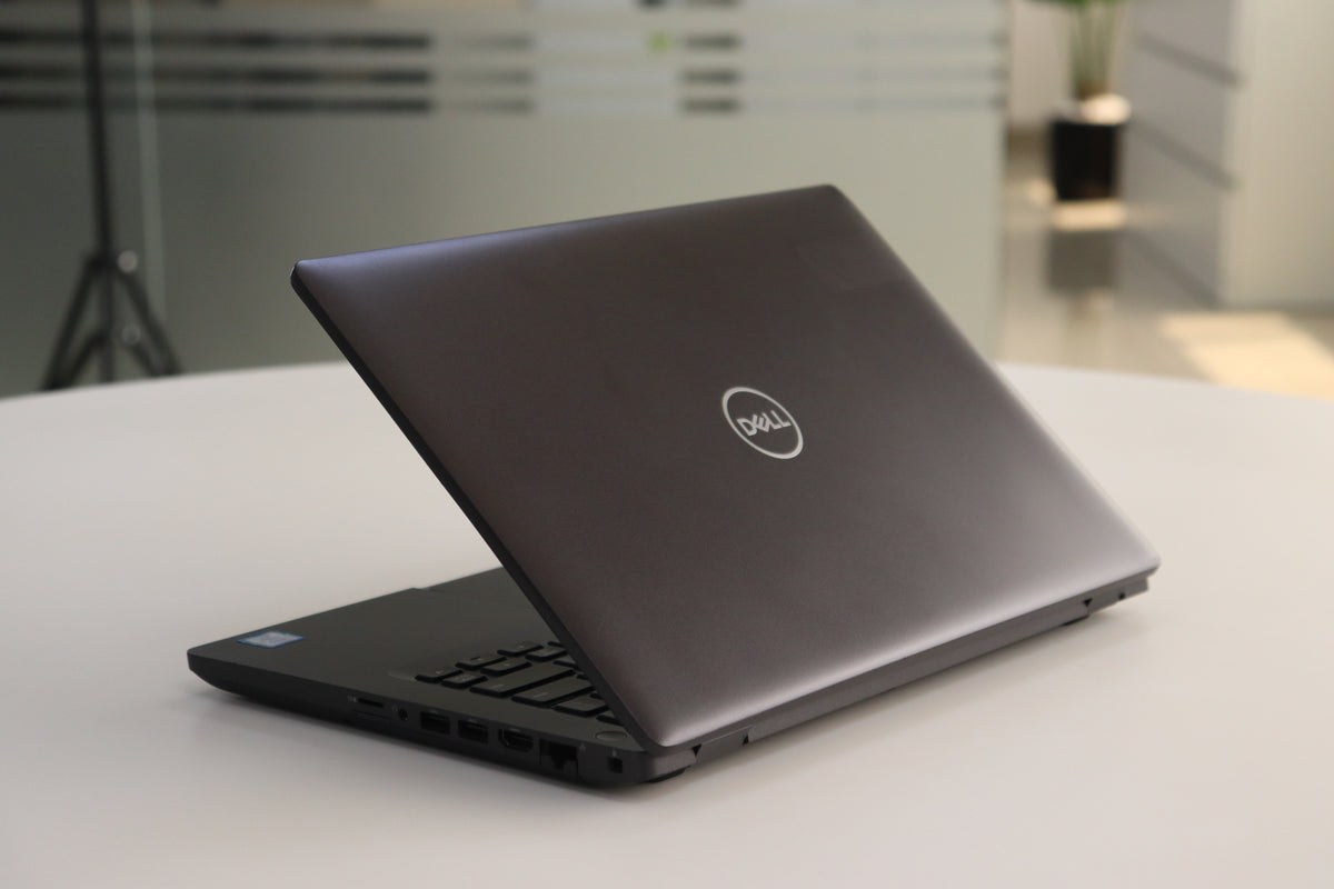DELL LATITUDE 5401 SN:95826 rear right angle