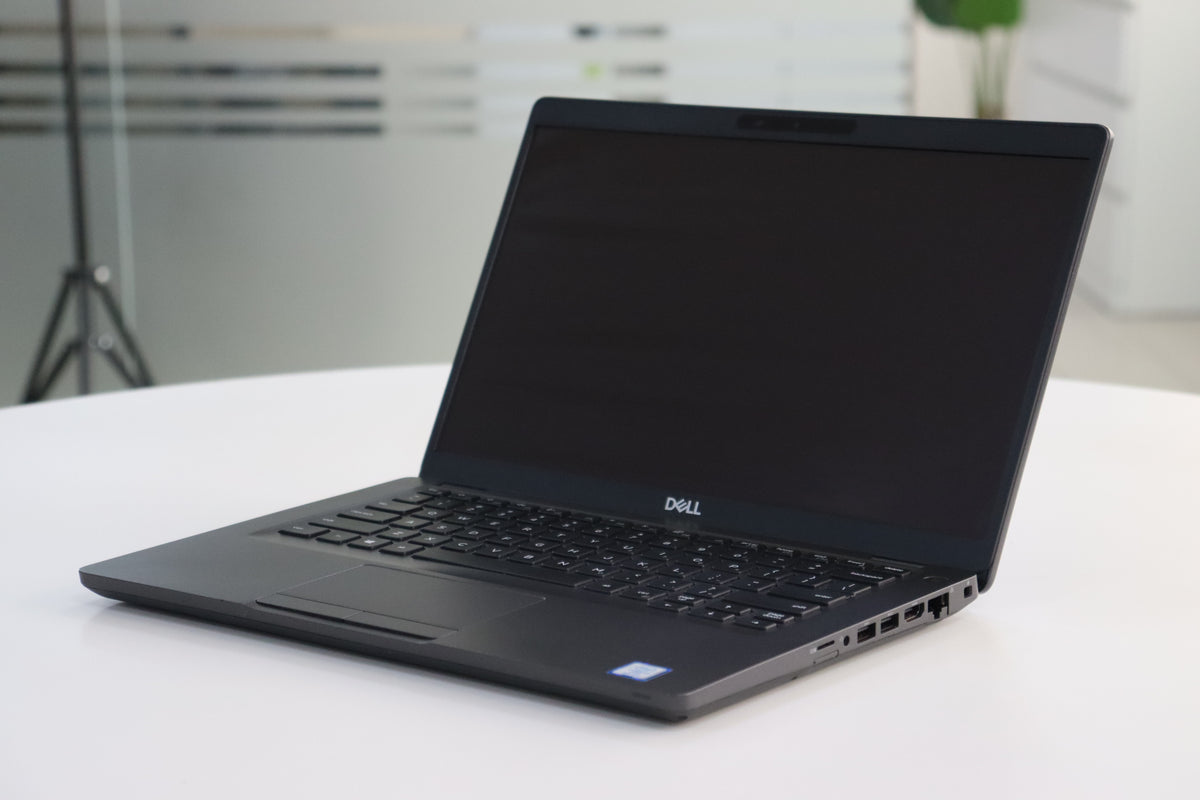 DELL LATITUDE 5401 SN:95829 right front angle