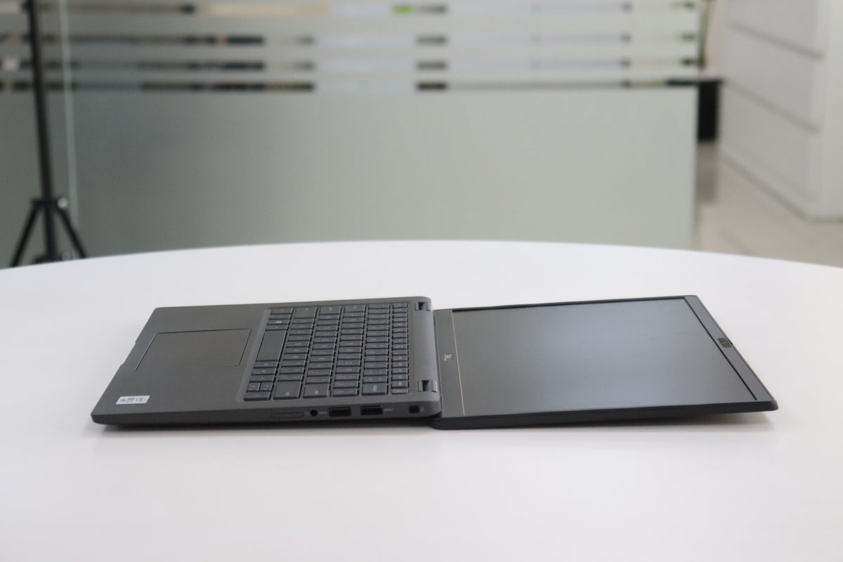 DELL LATITUDE 7410 SN:98059 flat open view