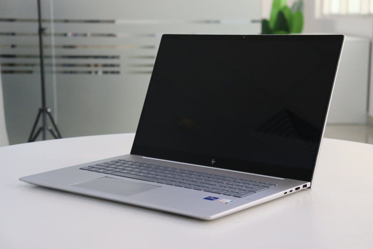 Hp Envy Laptop 17 SN:98730 product photo 2