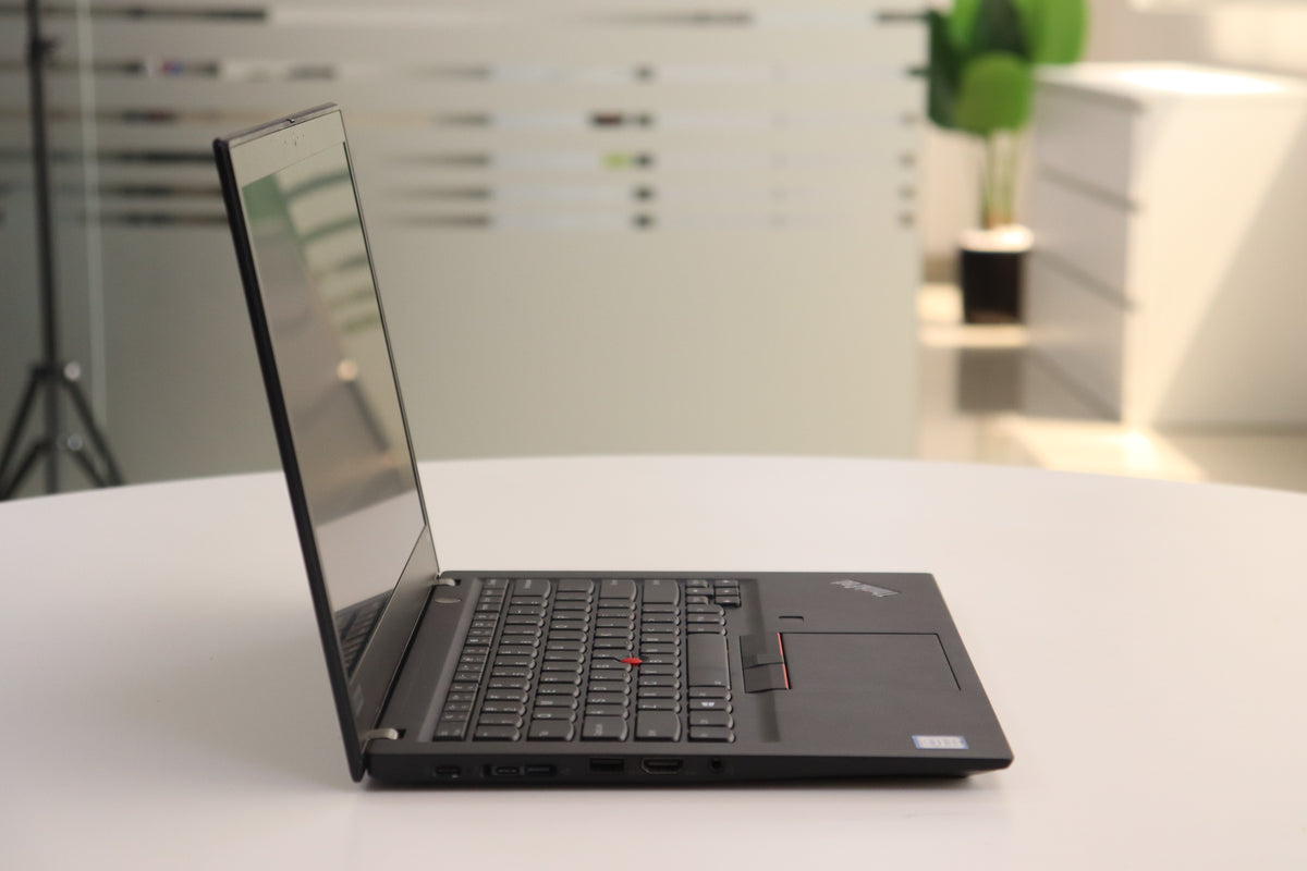 Lenovo ThinkPad T490s SN:05042 product photo 4