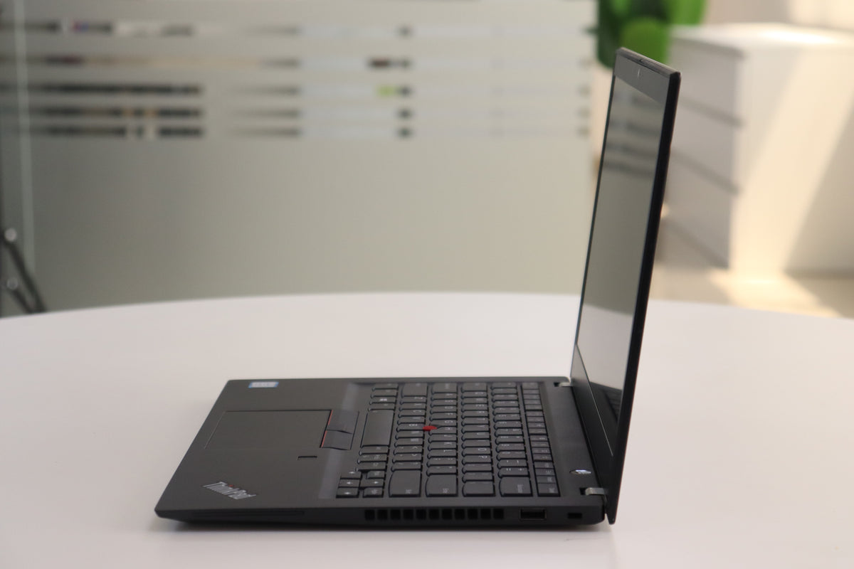 Lenovo ThinkPad T490s SN:15866 product photo 3