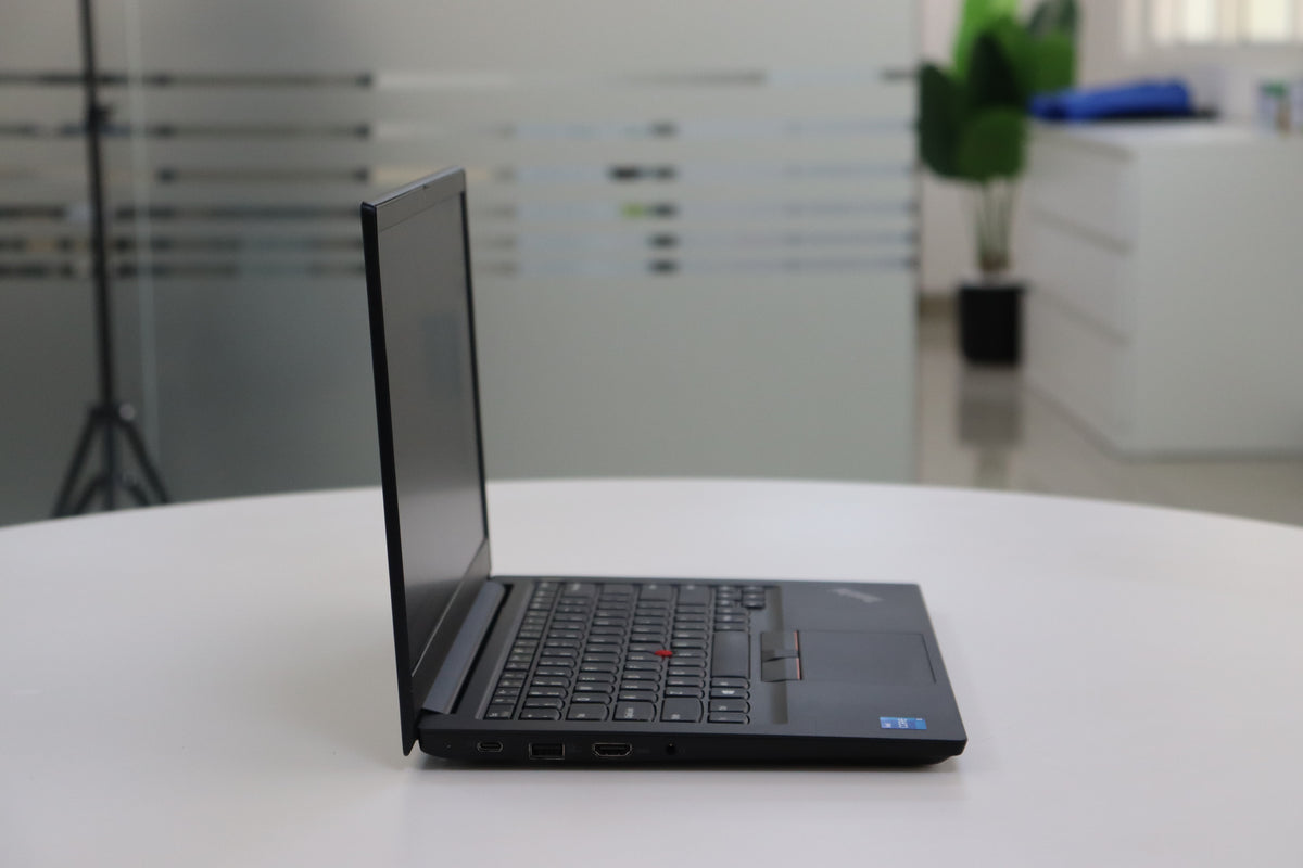 LENOVO THINKPAD E14 GEN 2 SN:16611 left side view