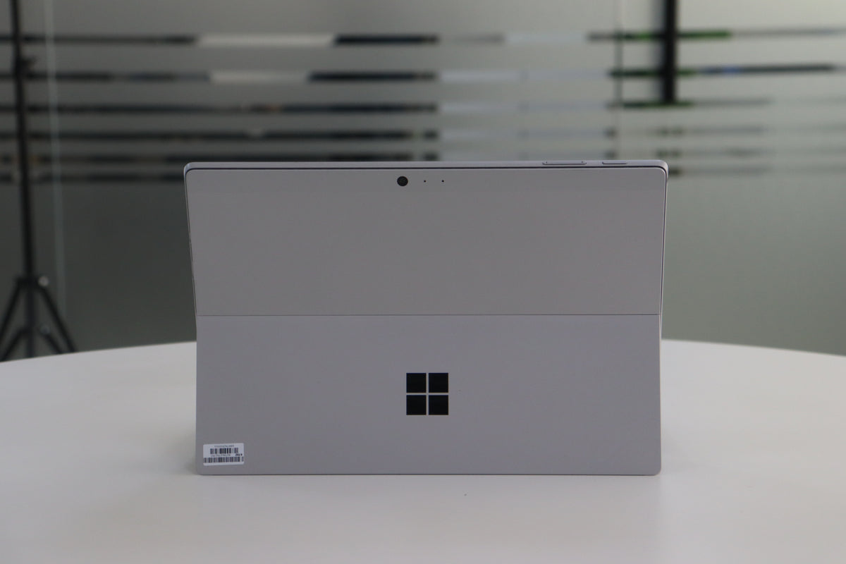 MICROSOFT SURFACE PRO 5 SN:18911 rear view
