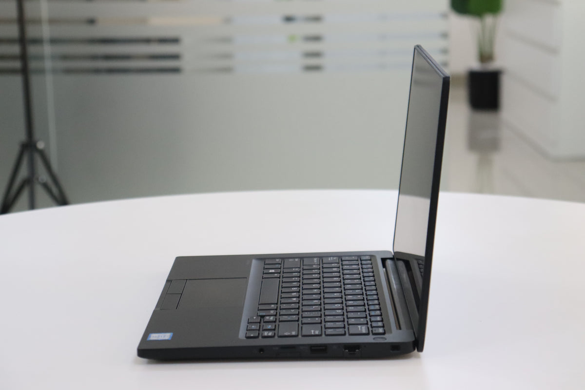 DELL LATITUDE 7280 SN:18029 right side view