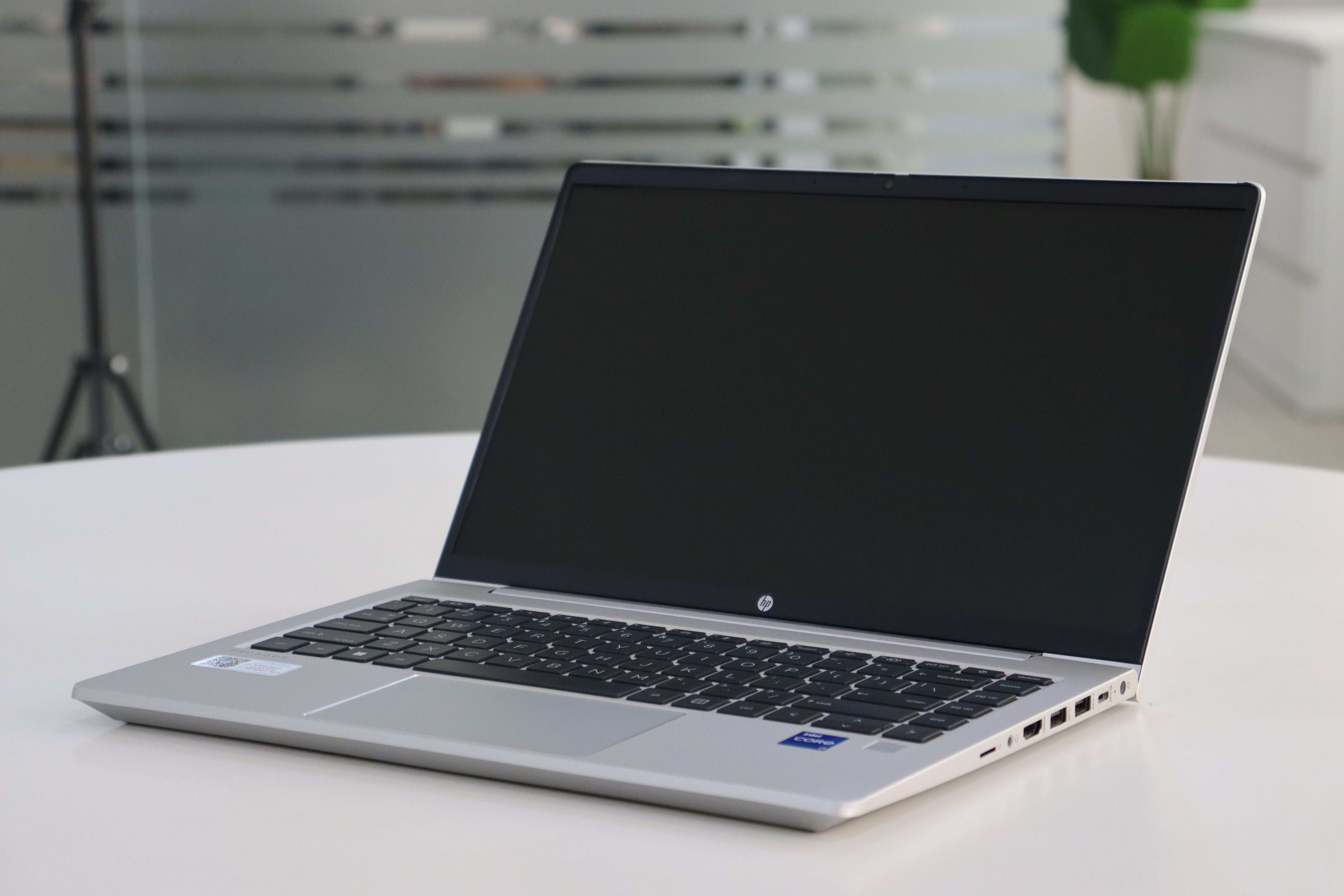 HP PROBOOK 440 G8 SN:18585 product photo 2