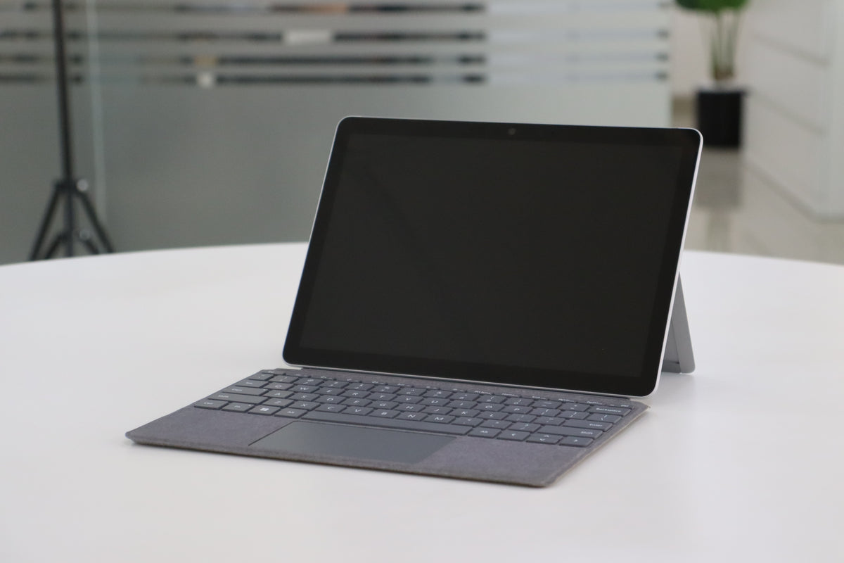 MICROSOFT SURFACE GO 3 SN:18612 right front angle