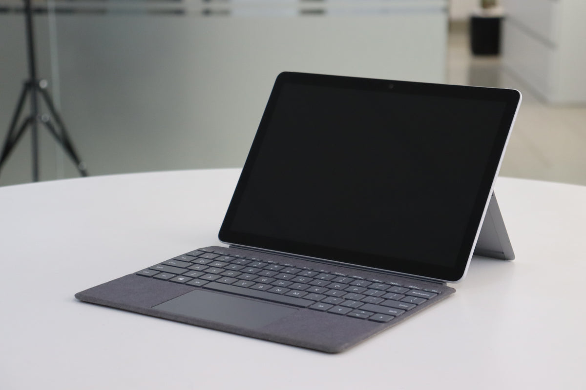MICROSOFT SURFACE GO 3 SN:18614 right front angle
