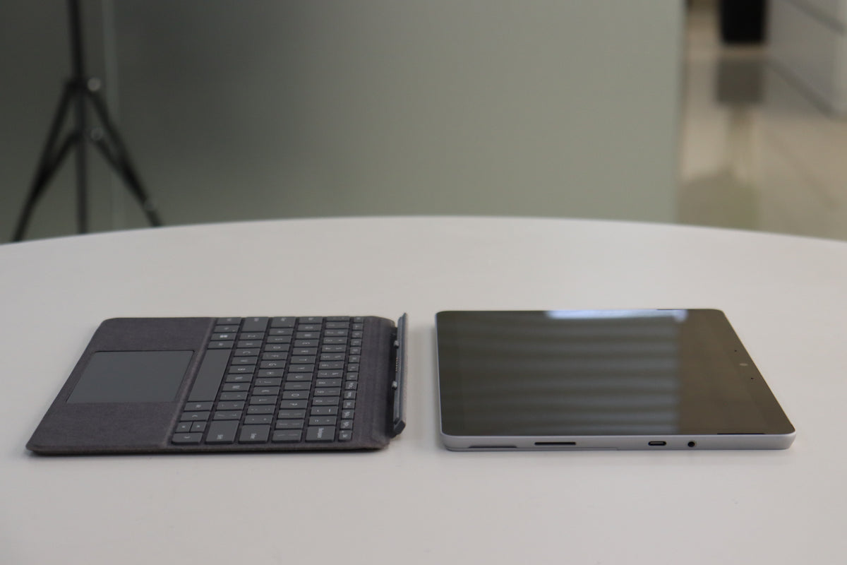 MICROSOFT SURFACE GO 3 SN:18617 detached keyboard view