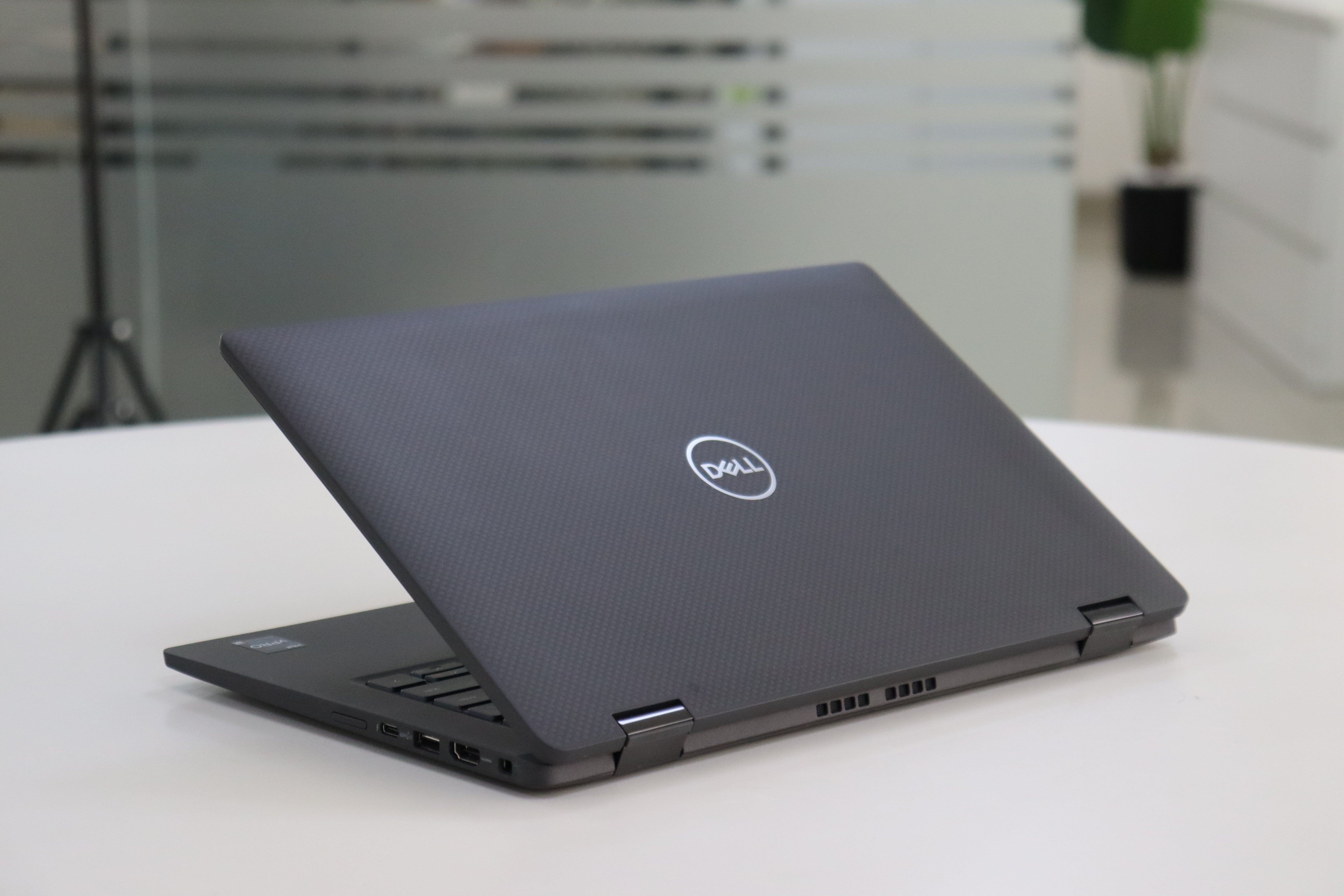DELL LATITUDE 7430 SN:19466 product photo 6