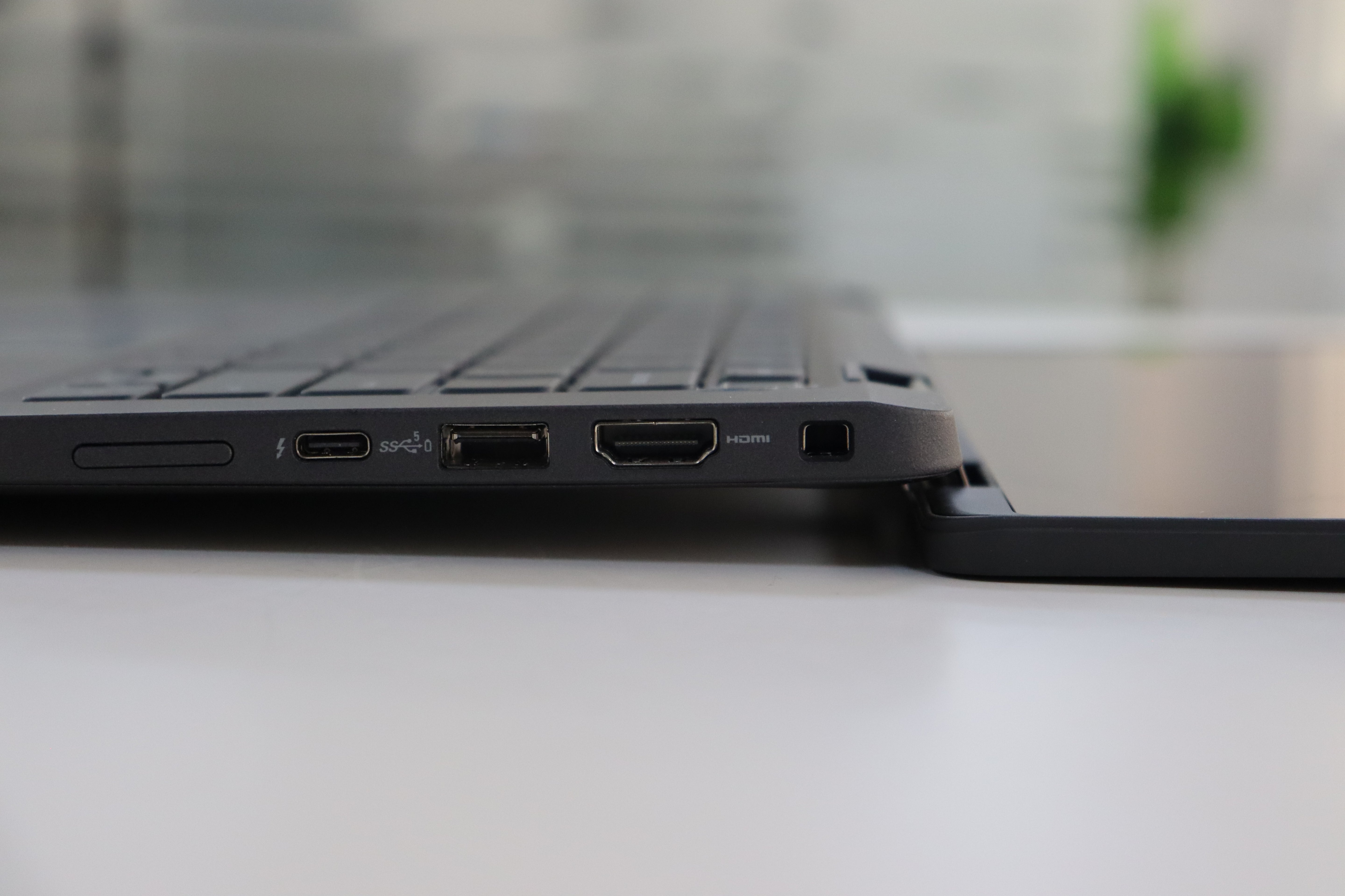 DELL LATITUDE 7430 SN:19466 product photo 8