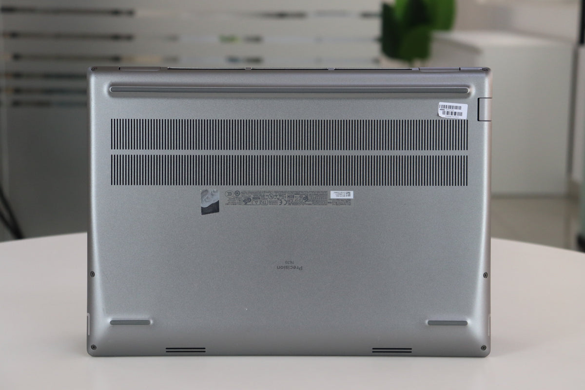 Dell Precision 7670 - actual unit photo 6