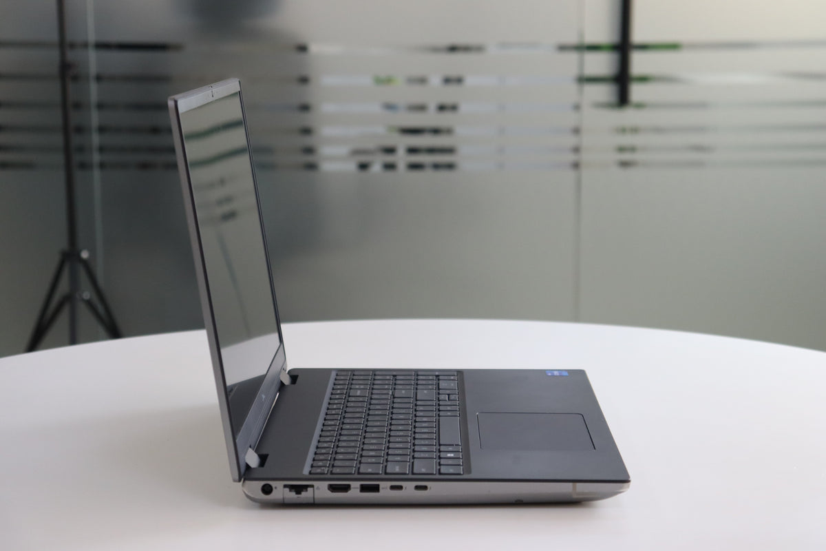 DELL INC. PRECISION 7670: 12th Gen i7, 64 GB RAM, 512 GB SSD, SN:19504