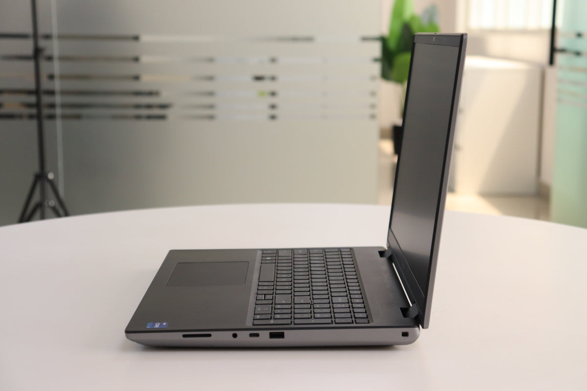 DELL PRECISION 7670 SN:19516 product photo 3