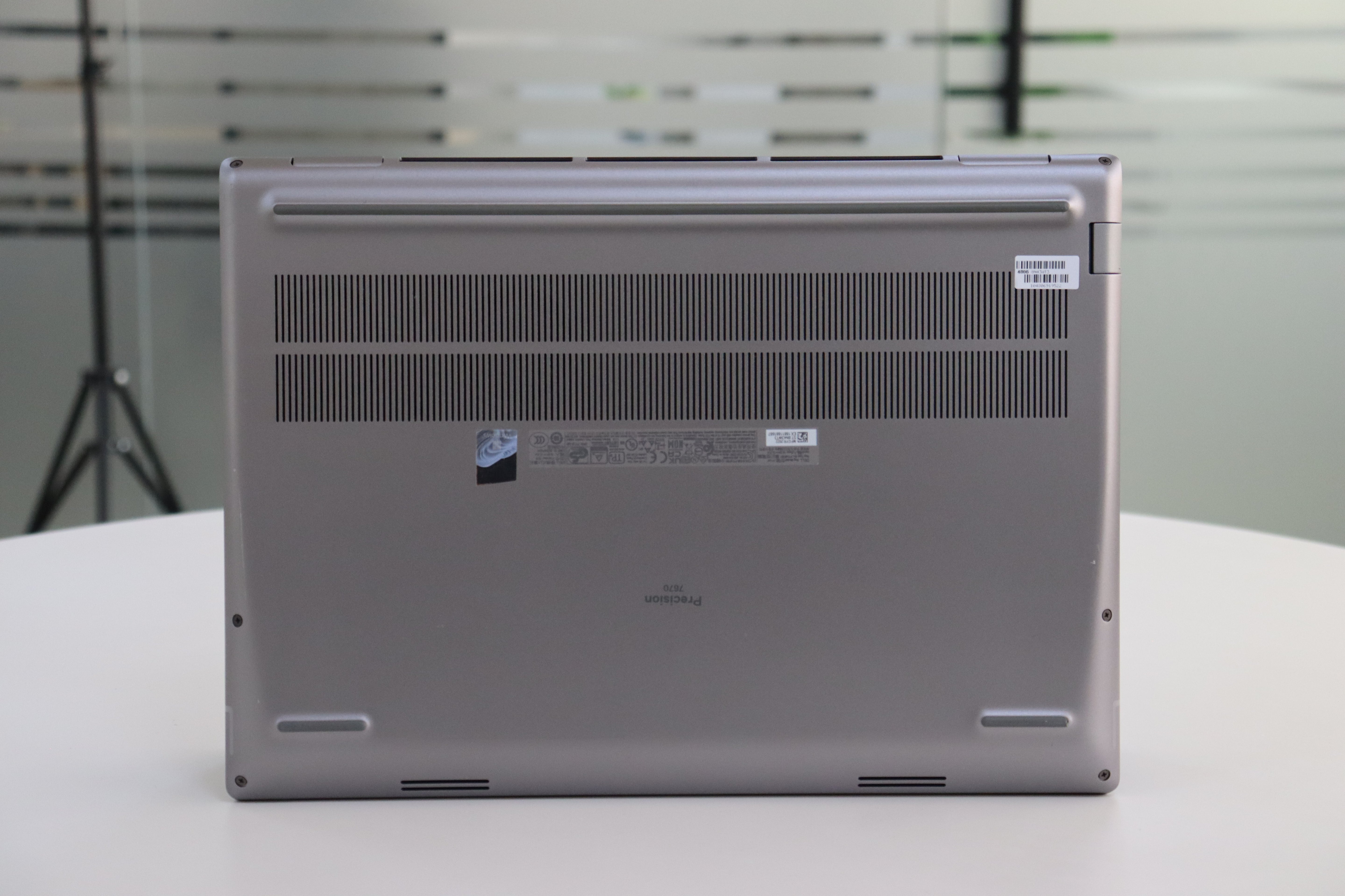 DELL INC. PRECISION 7670: 12th Gen i7, 64 GB RAM, 512 GB SSD, SN:19522