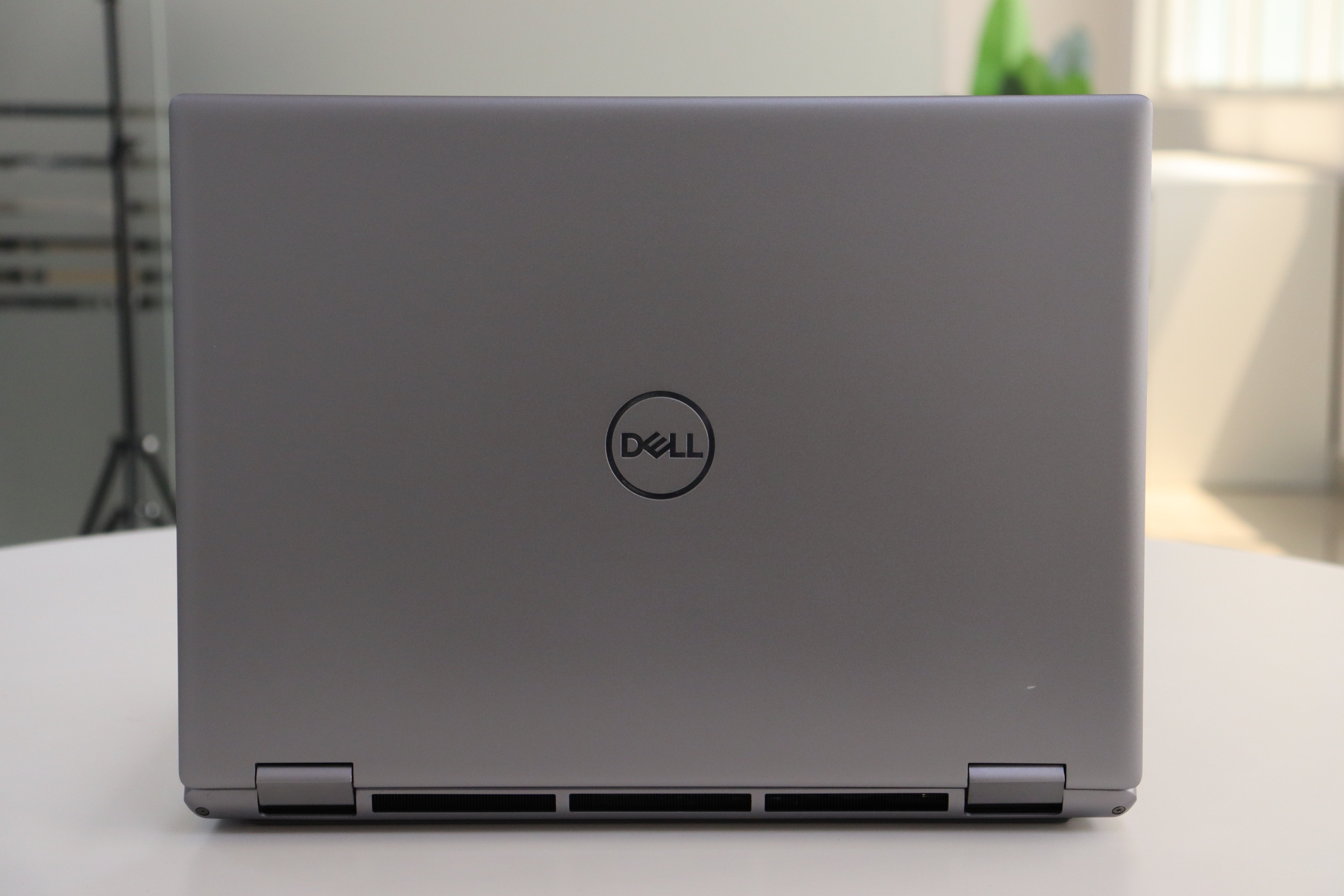 DELL PRECISION 7670: 12th Gen i7, 32 GB RAM, 512 GB SSD, SN:19524 product photo 5