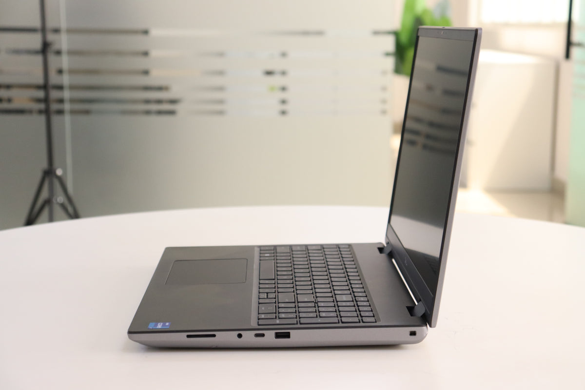 DELL PRECISION 7670 SN:19525 product photo 3