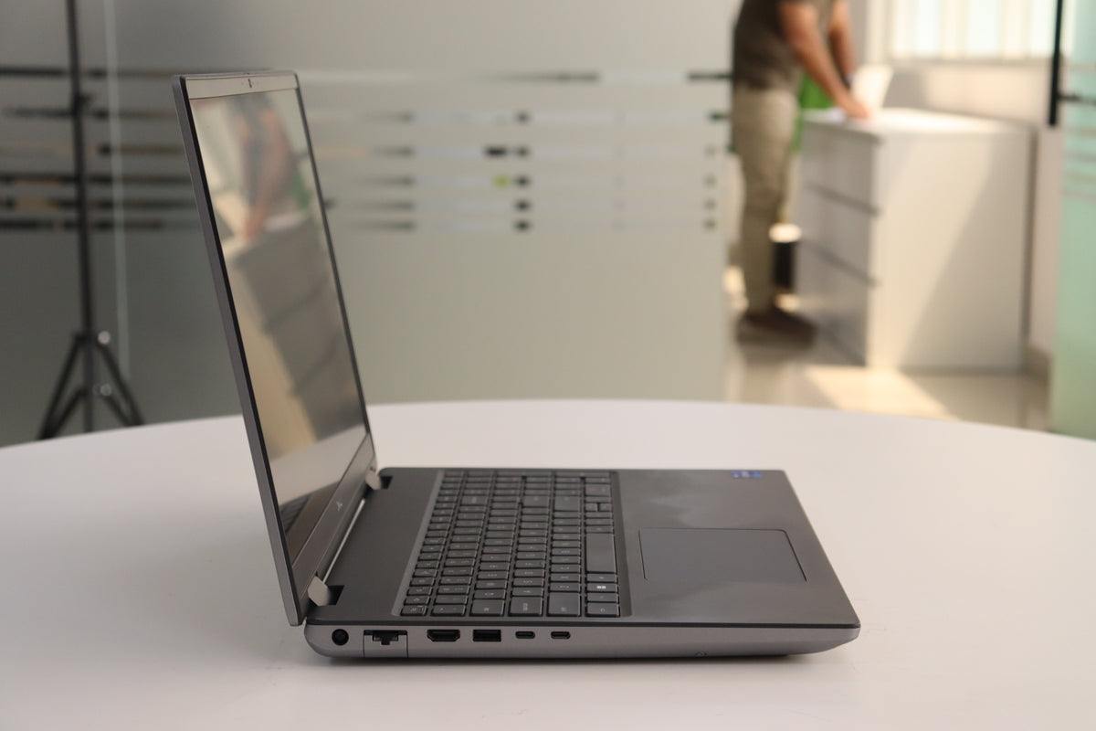 DELL PRECISION 7670 SN:19525 product photo 4