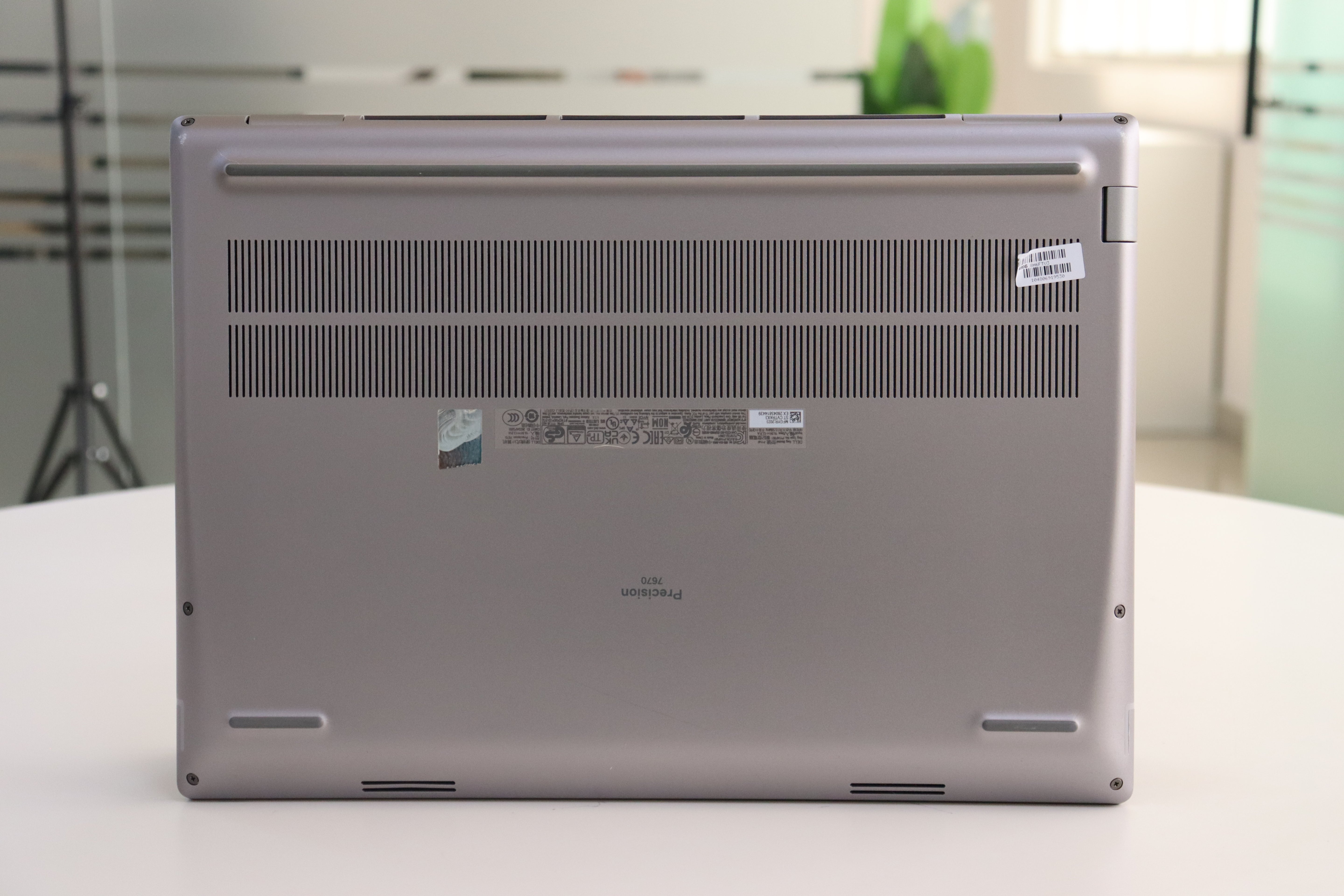 Dell Precision 7670 SN:19530 product photo 7