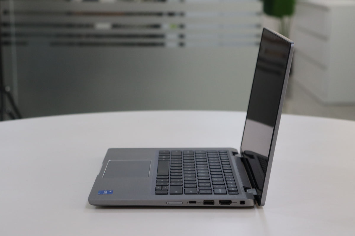 Dell Latitude 7330 SN:21178 product photo 3