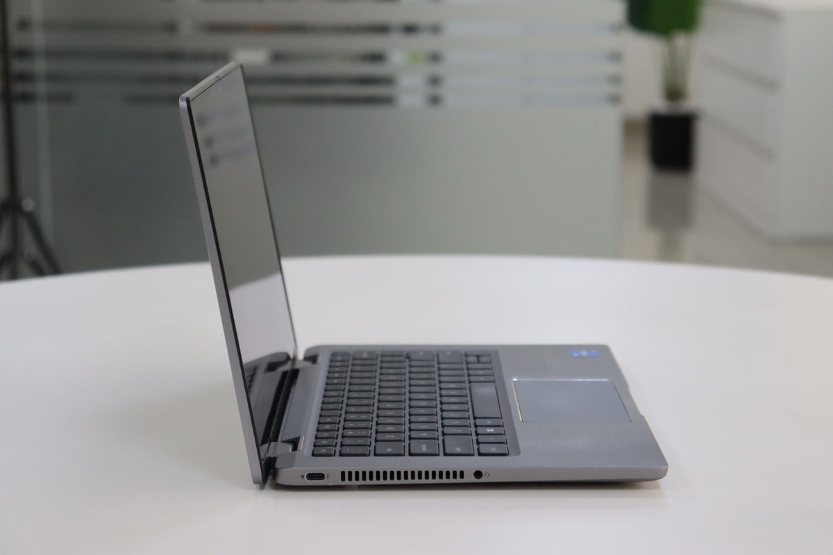 Dell Latitude 7330 SN:21178 product photo 4