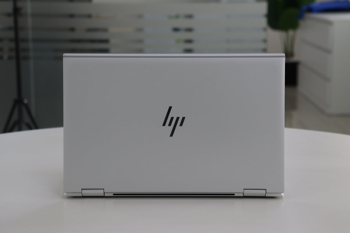 HP ELITEBOOK X360 1040 G8 SN:21447 rear view