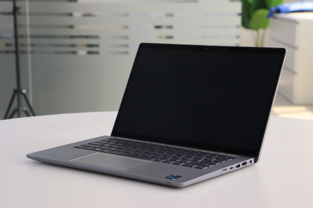 DELL LATITUDE 7420 SN:22735 right front angle
