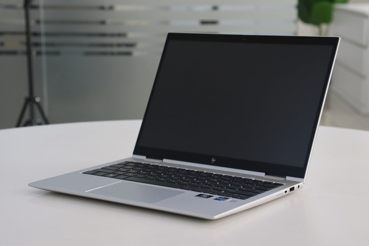 HP Elite x360 830 G9 SN:23508 product photo 2