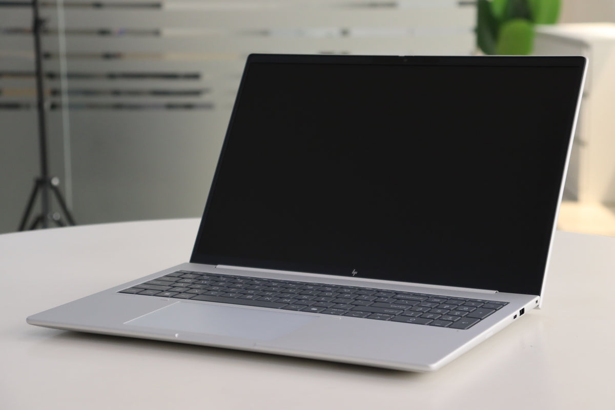 HP EliteBook 8 G1a SN:23606 product photo 2