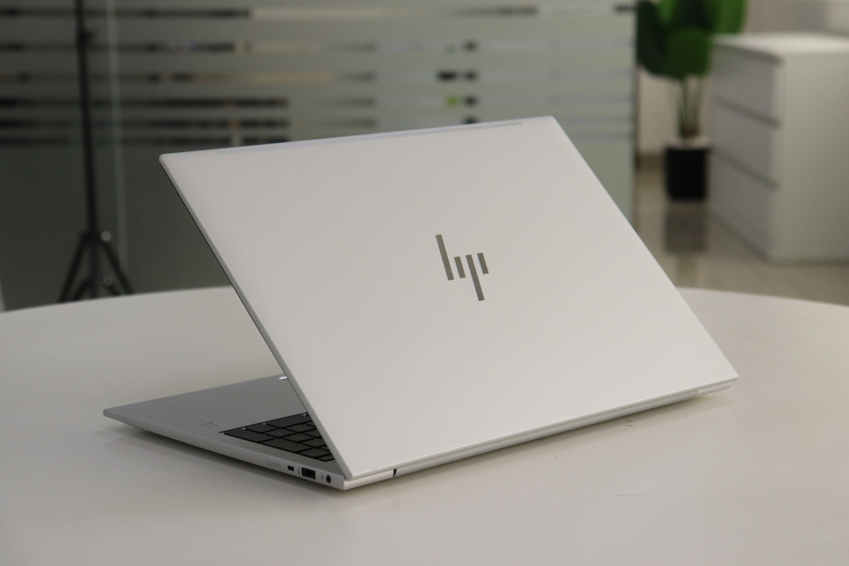 HP EliteBook 865 G9 SN:23700 product photo 6