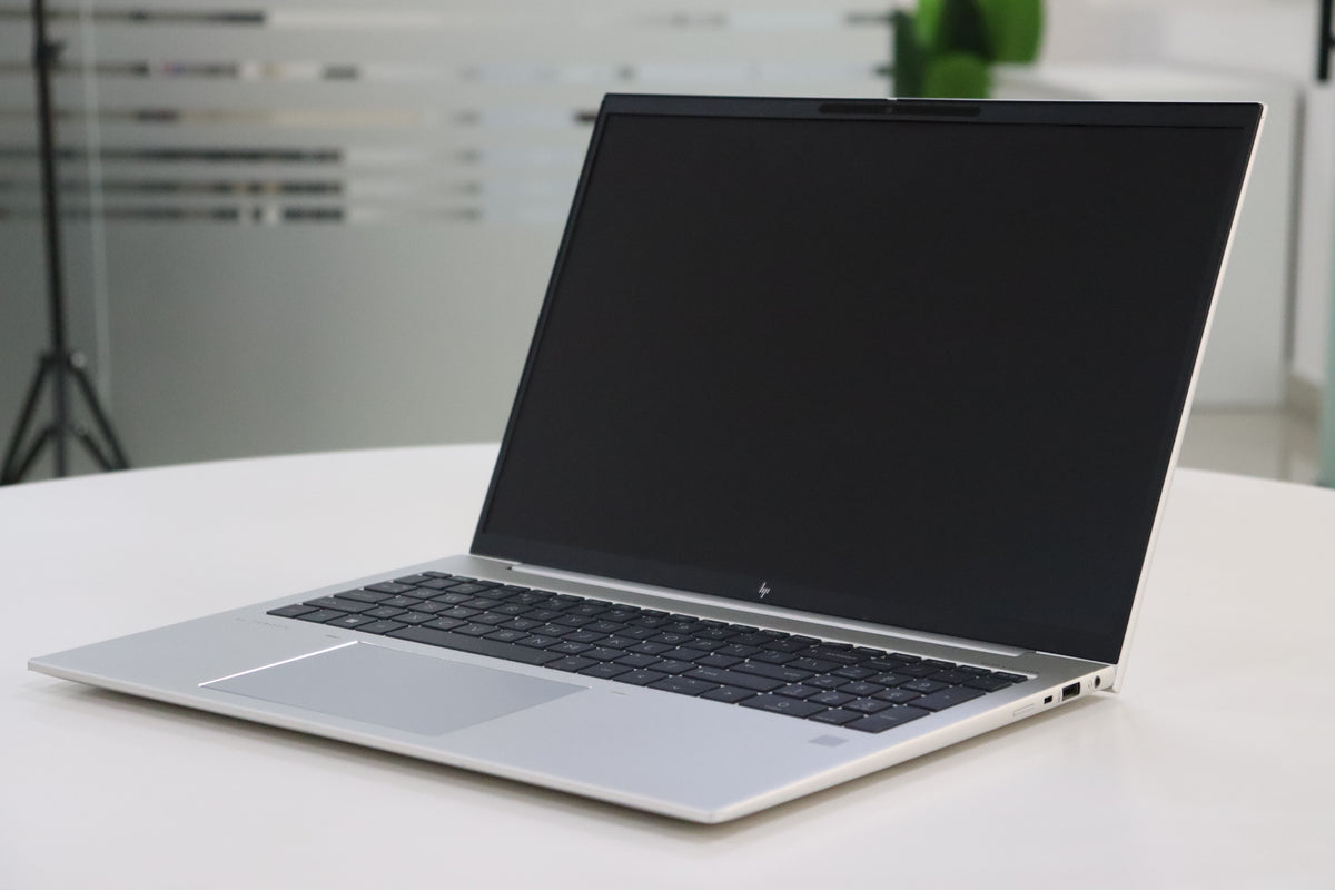 Hp Elitebook 860 G10 SN:23724 product photo 2