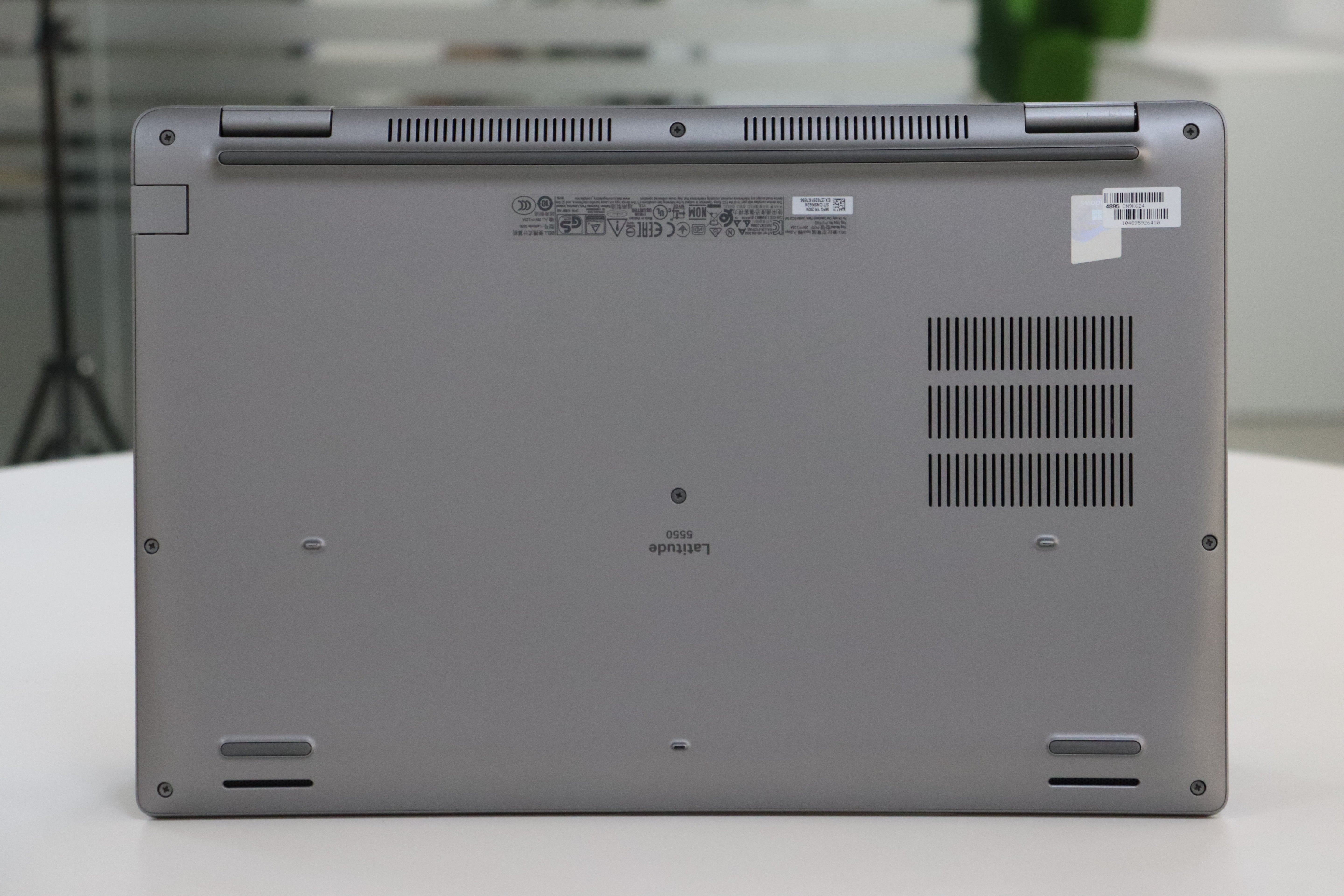 DELL LATITUDE 5550 SN:26410 product photo 7