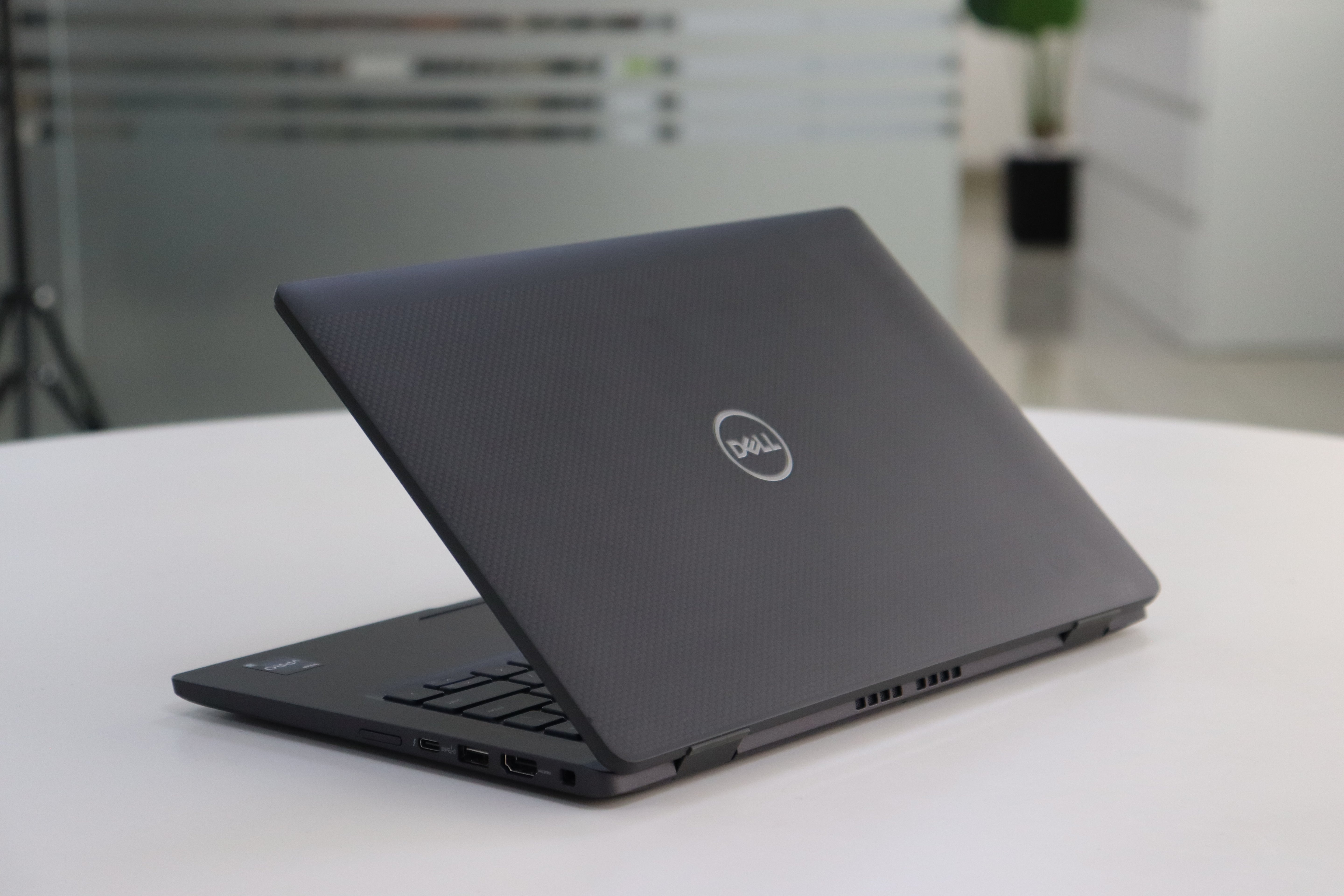 Dell Latitude 7330 SN:26412 product photo 6