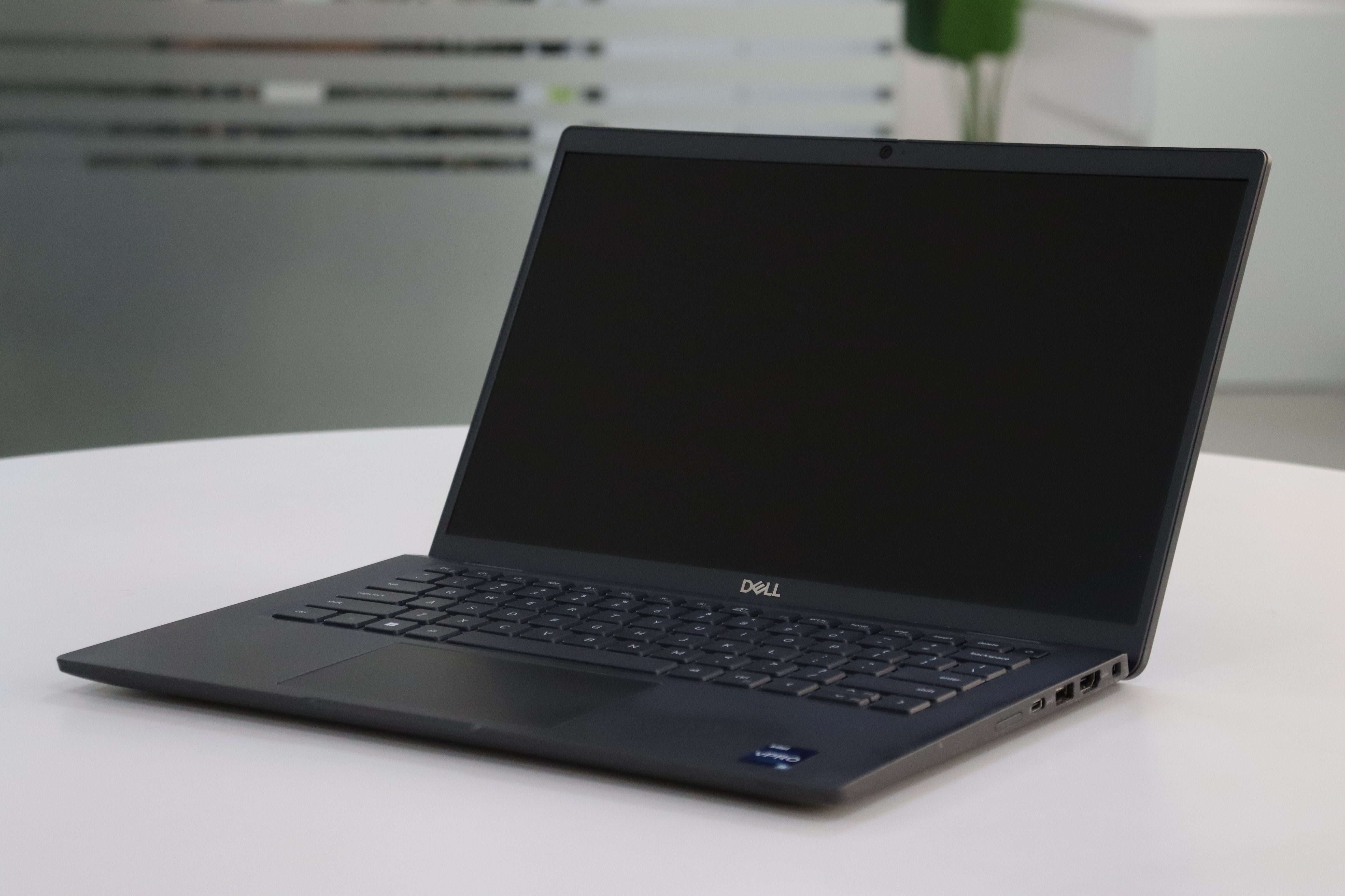 DELL LATITUDE 7430 SN:26648 product photo 2