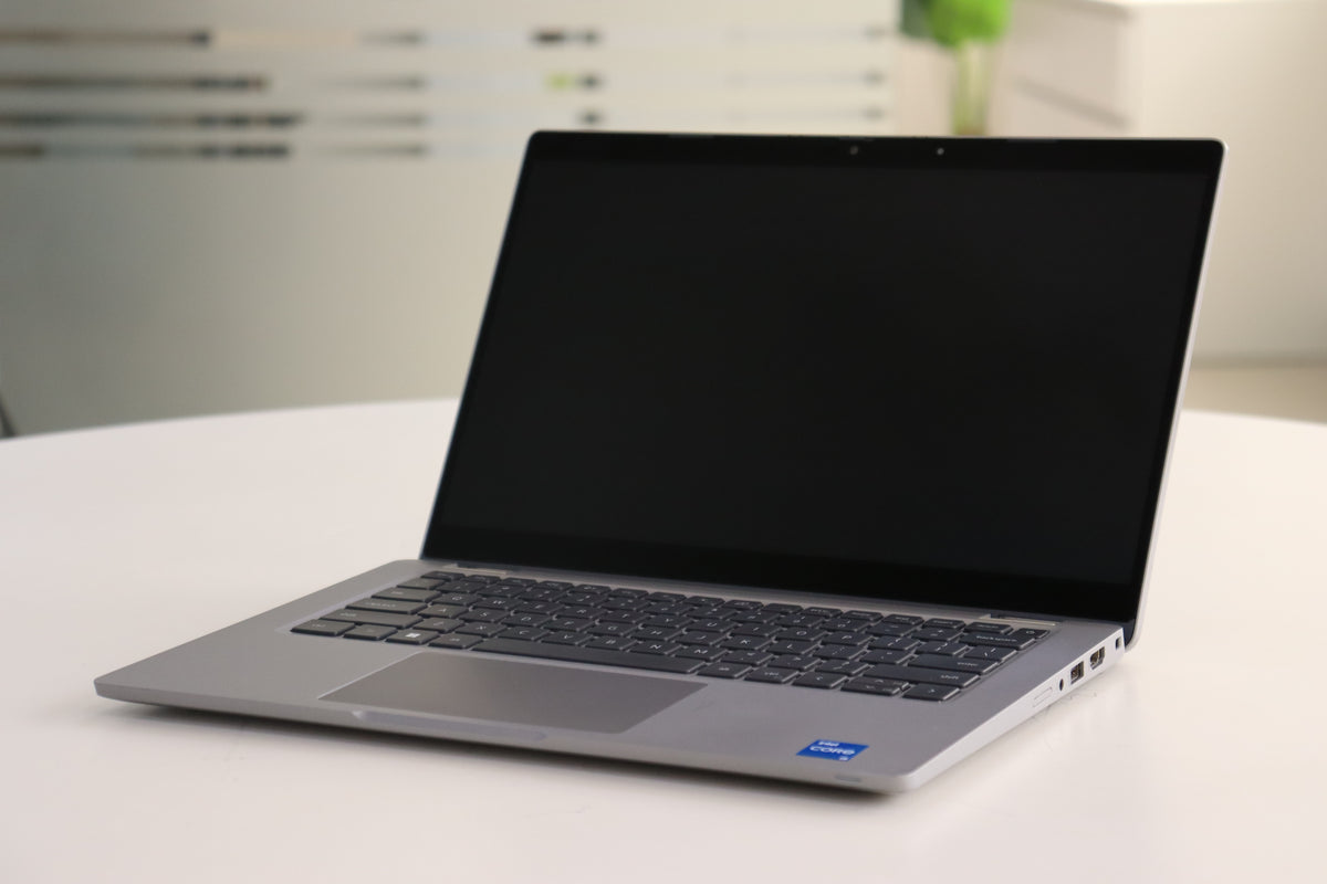 Dell Latitude 5330 SN:27633 product photo 2
