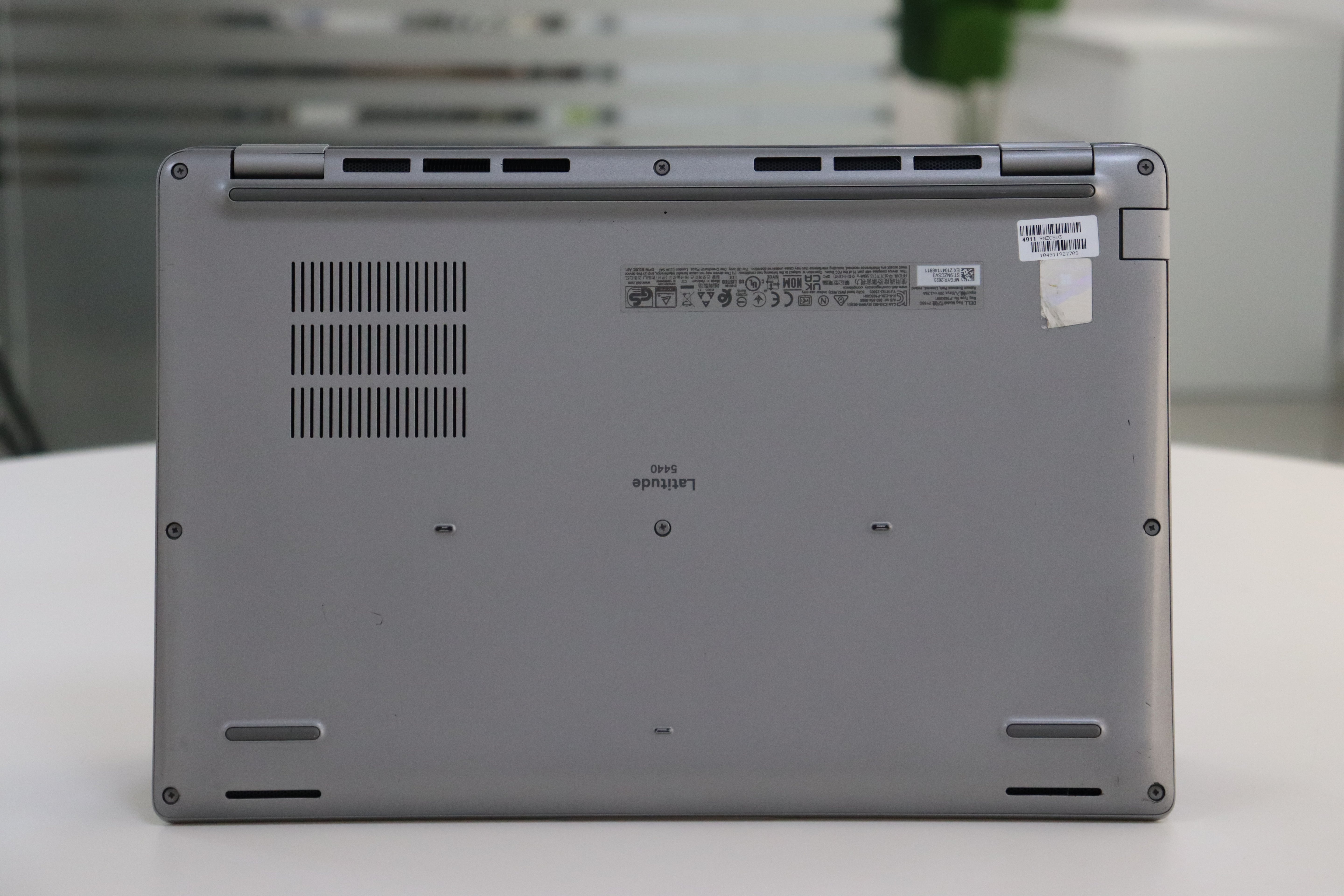 Dell Latitude 5440 SN:27708 product photo 7