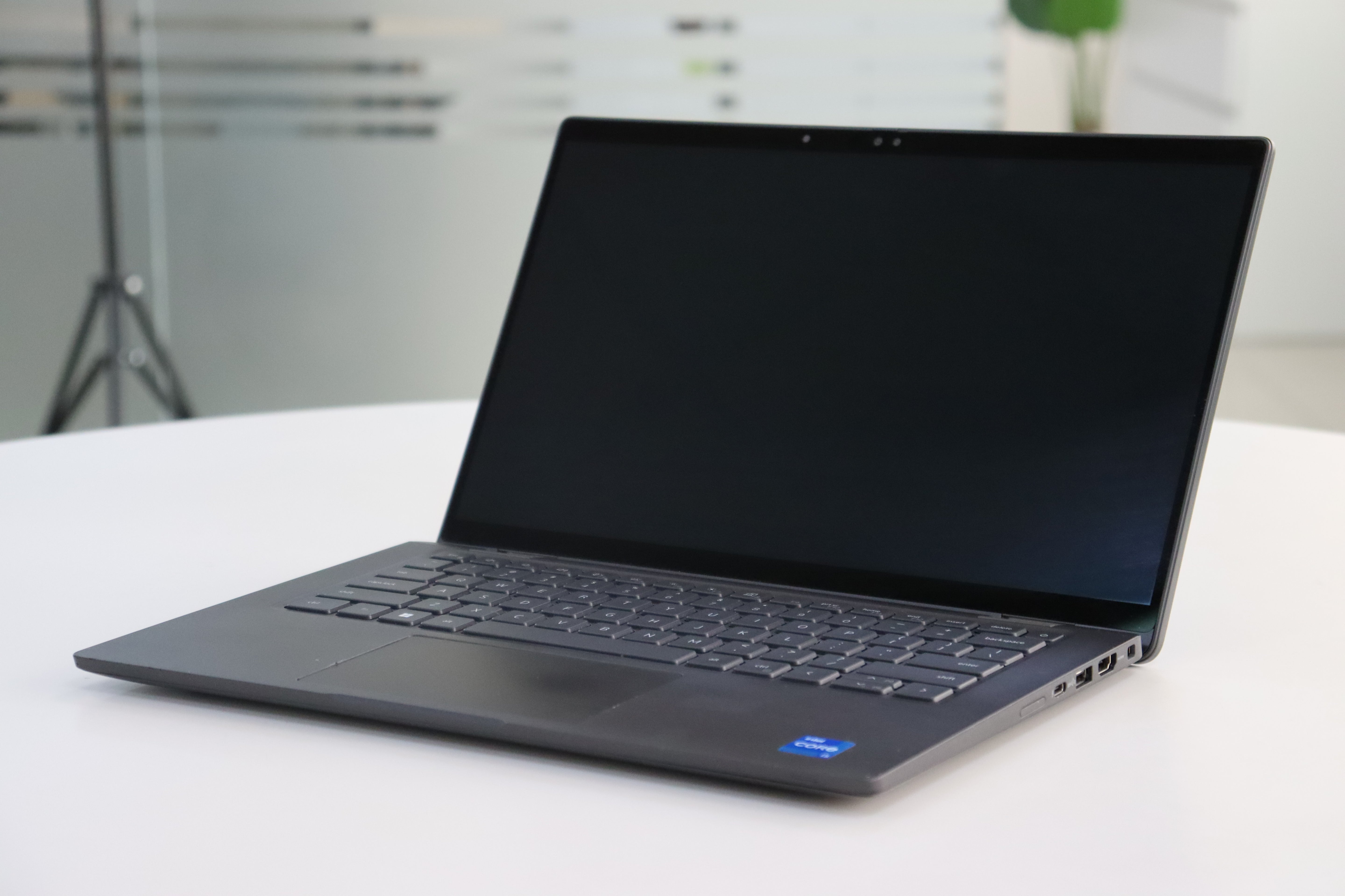 DELL LATITUDE 7430 SN:27756 product photo 2