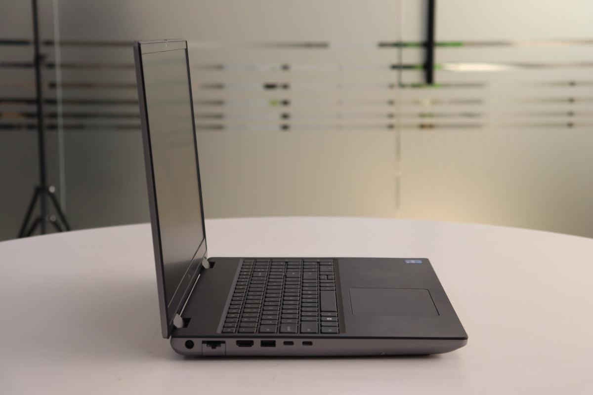 Dell Precision 7670 SN:27766 product photo 4