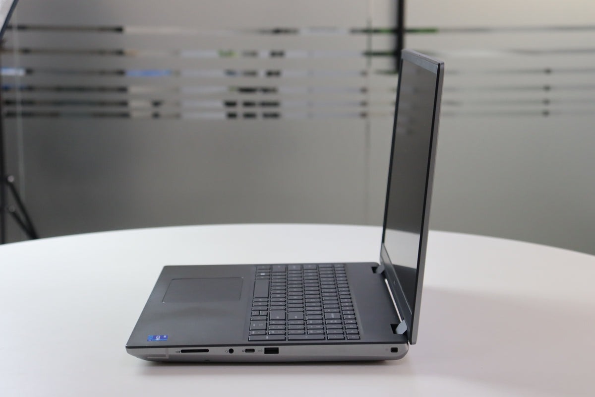 DELL INC. PRECISION 7670: 12th Gen i7, 64 GB RAM, 512 GB SSD, SN:27778