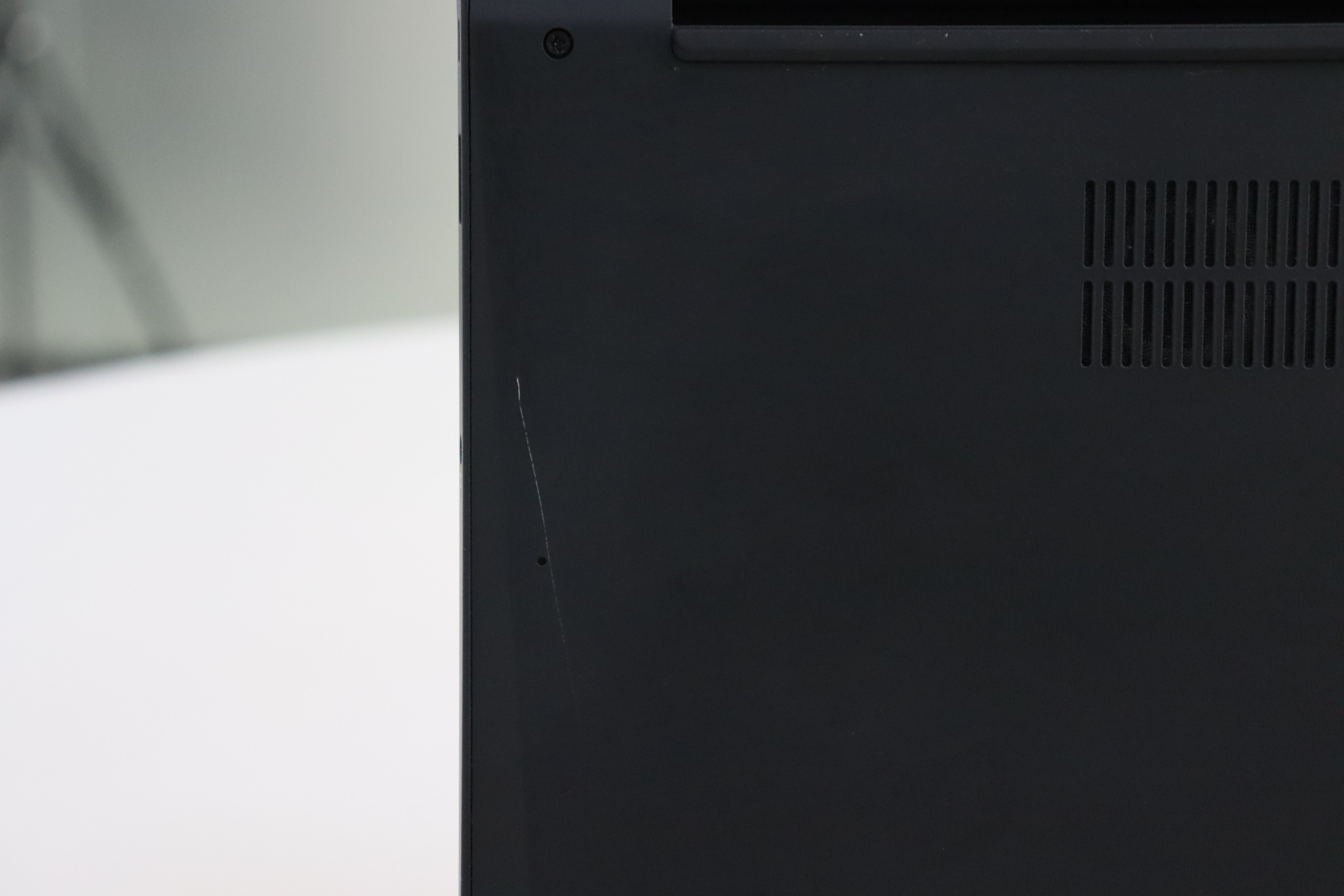 LENOVO THINKPAD X1 CARBON GEN 10: 12th Gen i7, 16 GB RAM, 512 GB SSD, SN:27782