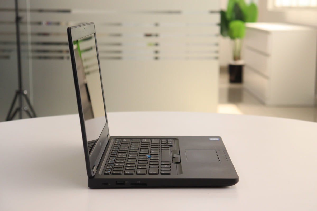Dell Latitude 5490 SN:30967 product photo 4