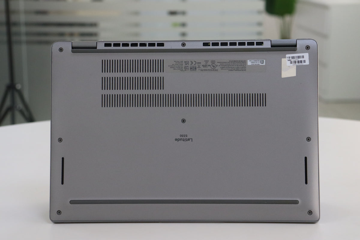 Dell Latitude 5330 SN:32153 product photo 7