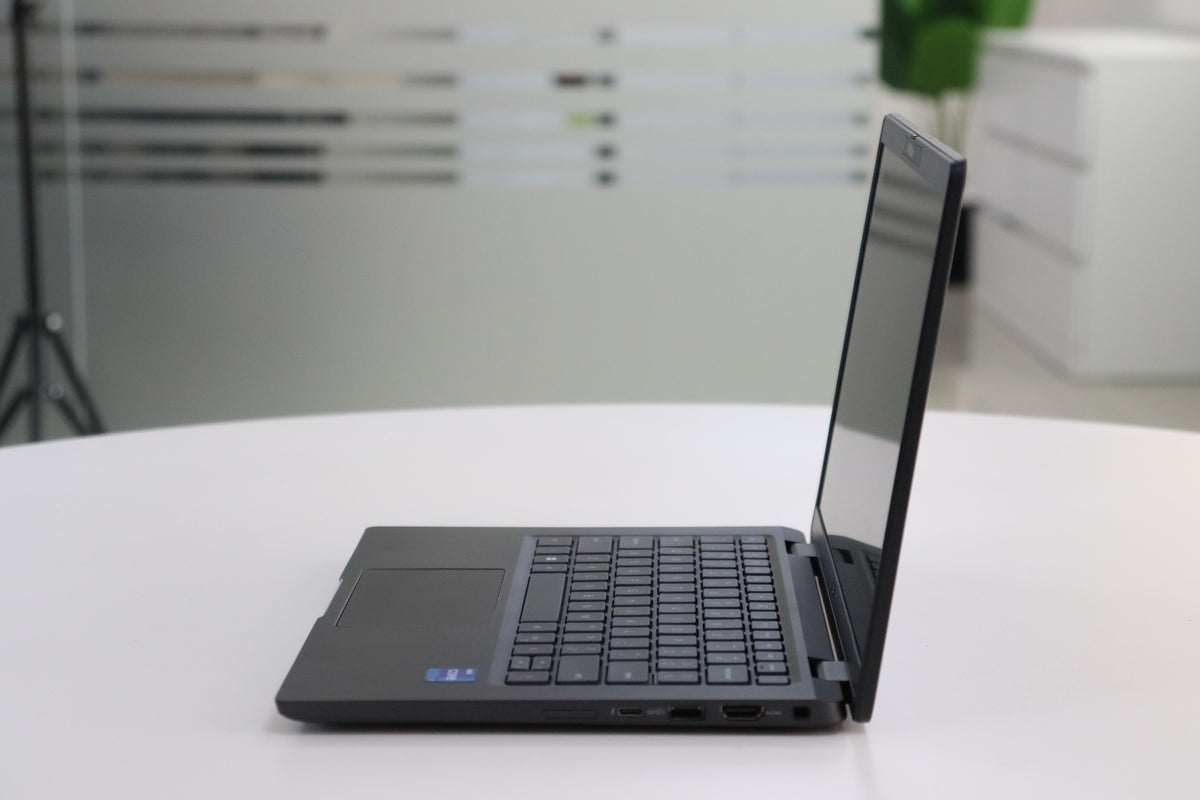LATITUDE 7330 104962932221 image_3