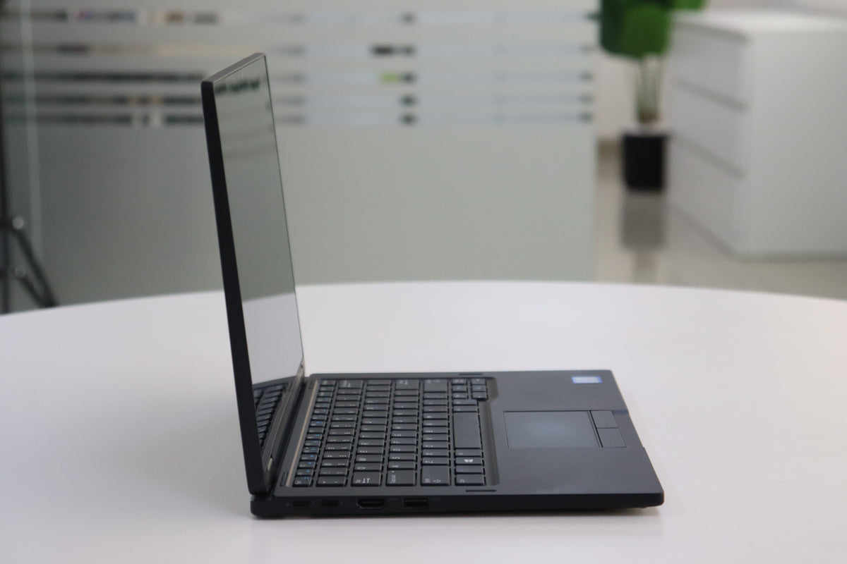 Dell Latitude 7390 2-in-1 SN:32224 product photo 4