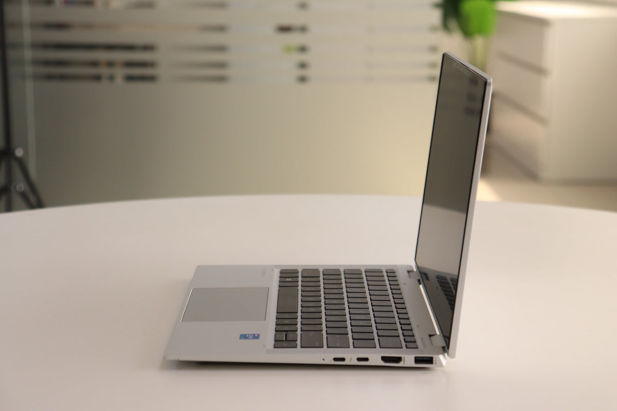 Hp Elitebook X360 1030 G8 SN:32282 product photo 3